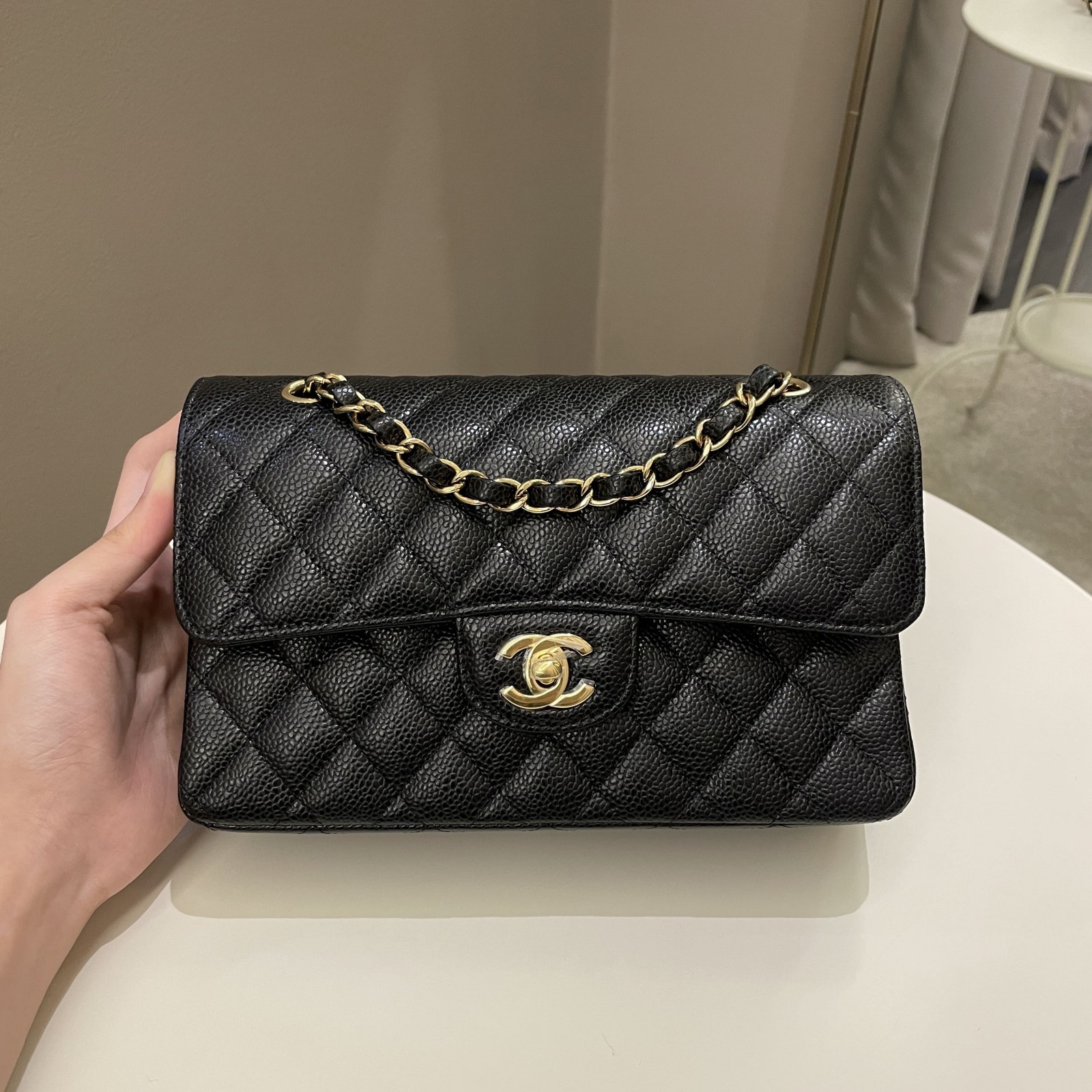 CHANEL SMALL DOUBLE FLAP BAG 