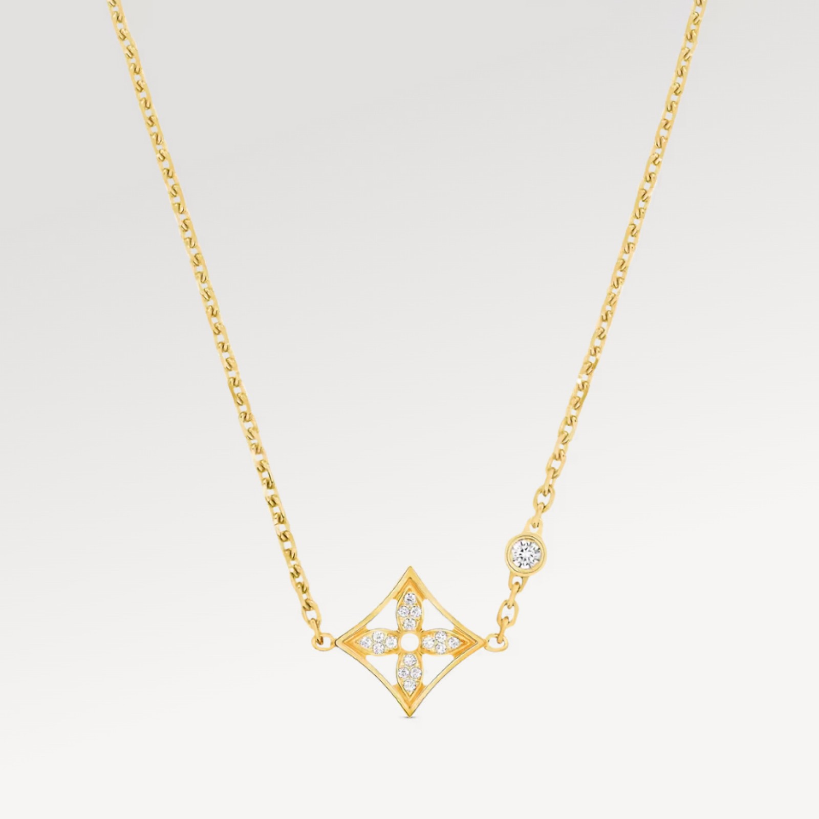 Idylle Blossom Pendant, Yellow Gold And Diamonds