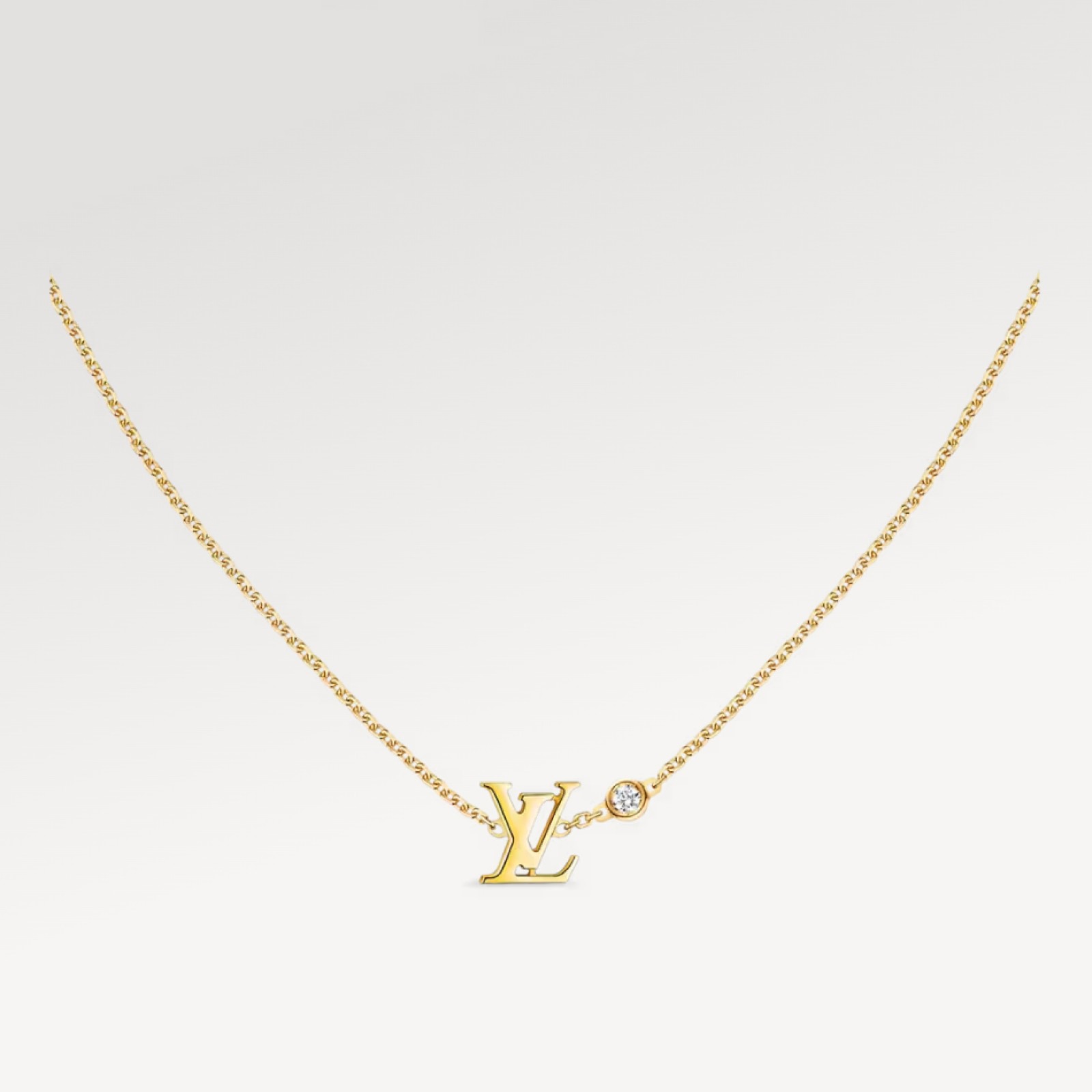 Idylle Blossom LV Pendant, Yellow gold and diamond