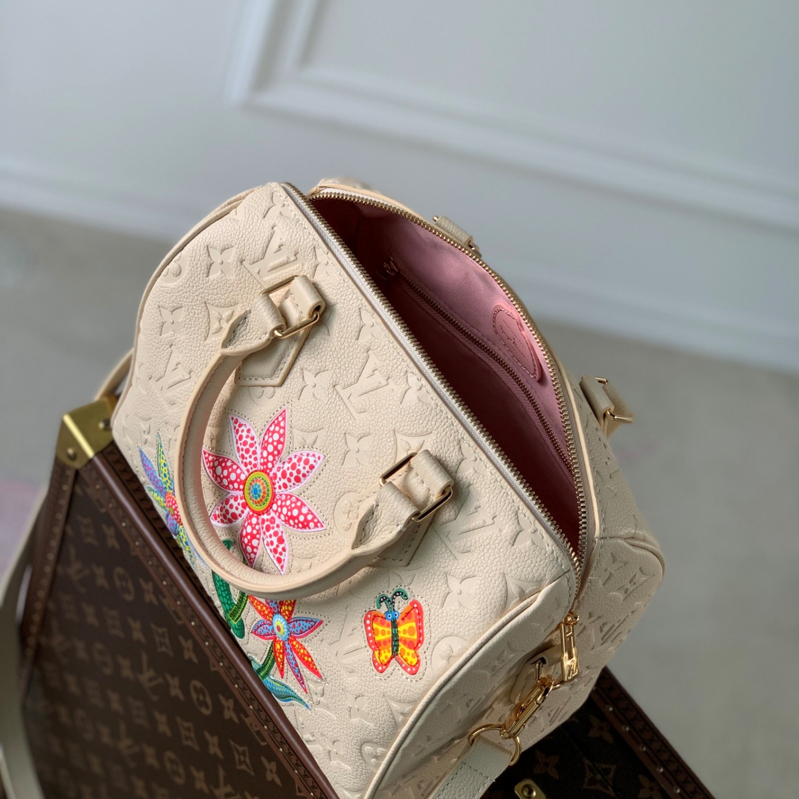 LV x YK Speedy Bandoulière 25