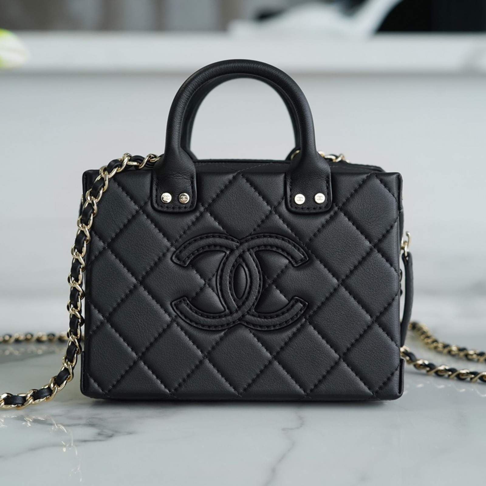 CHANEL SMALL STUDDED SQUARE VANITY CASE