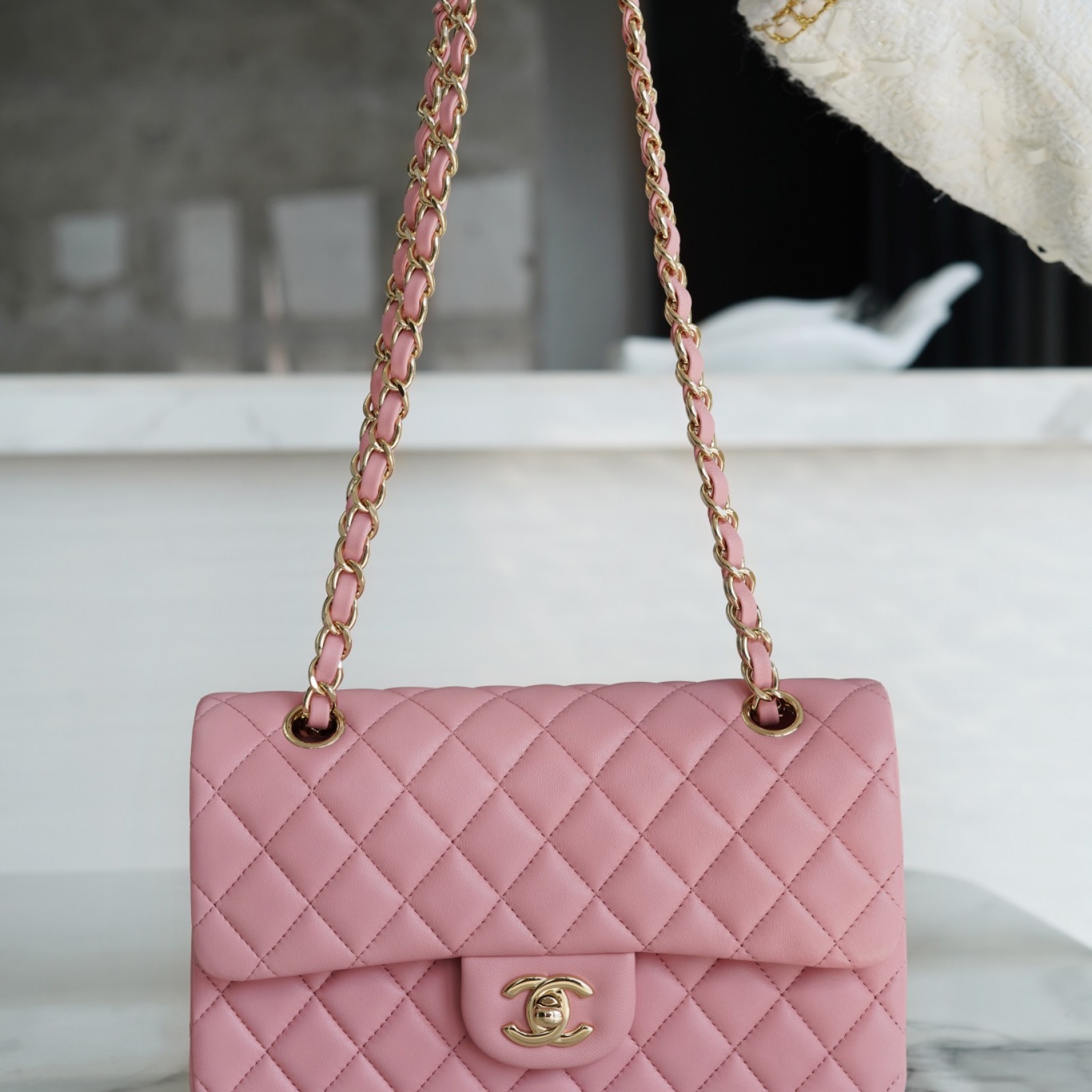 CHANEL SMALL DOUBLE FLAP BAG