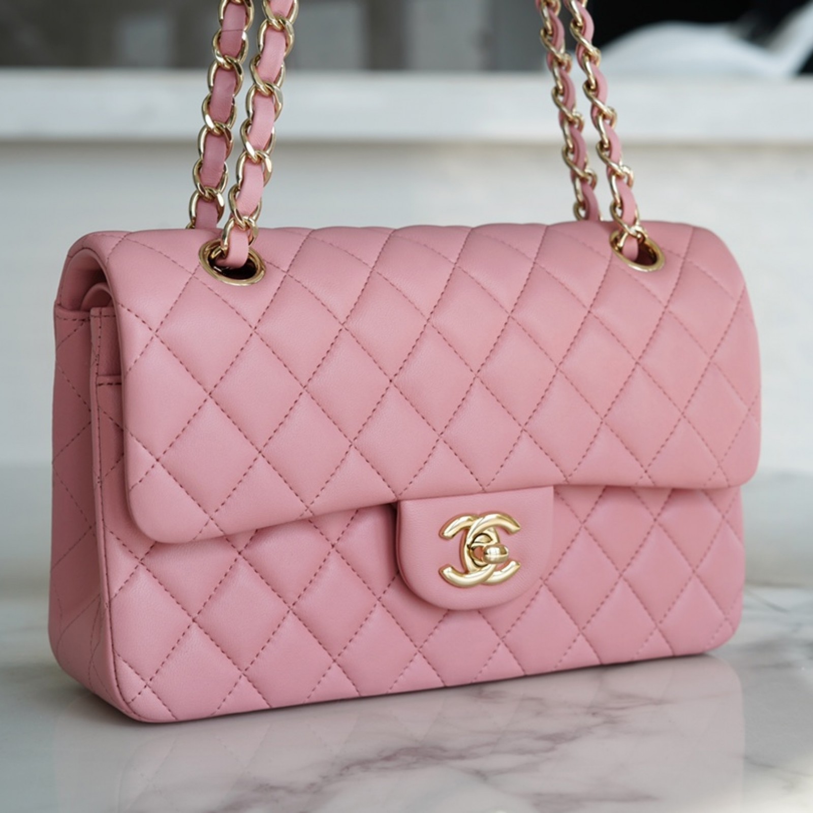 CHANEL SMALL DOUBLE FLAP BAG