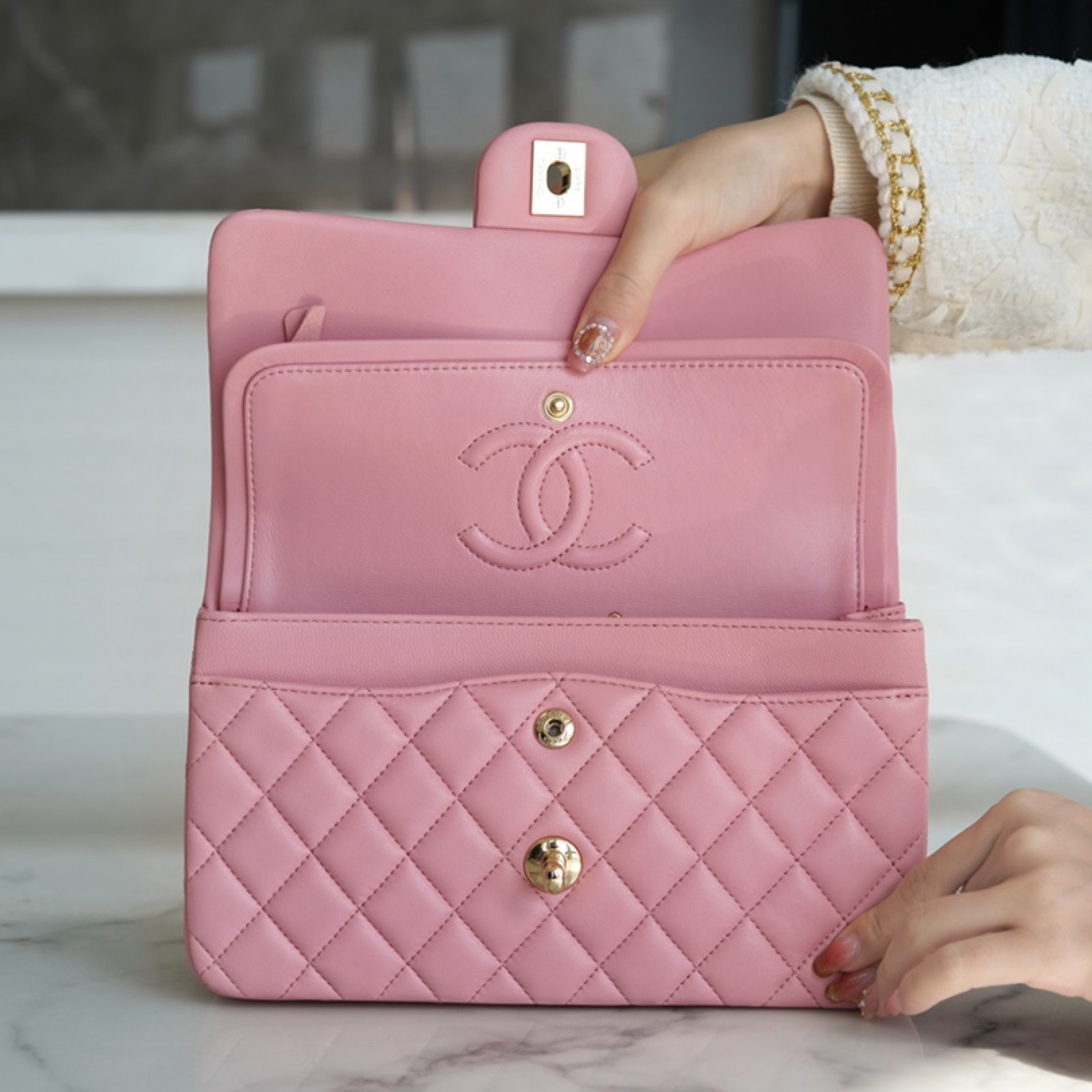 CHANEL SMALL DOUBLE FLAP BAG