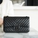 CHANEL 2.55 REISSUE 225 FLAP BAG