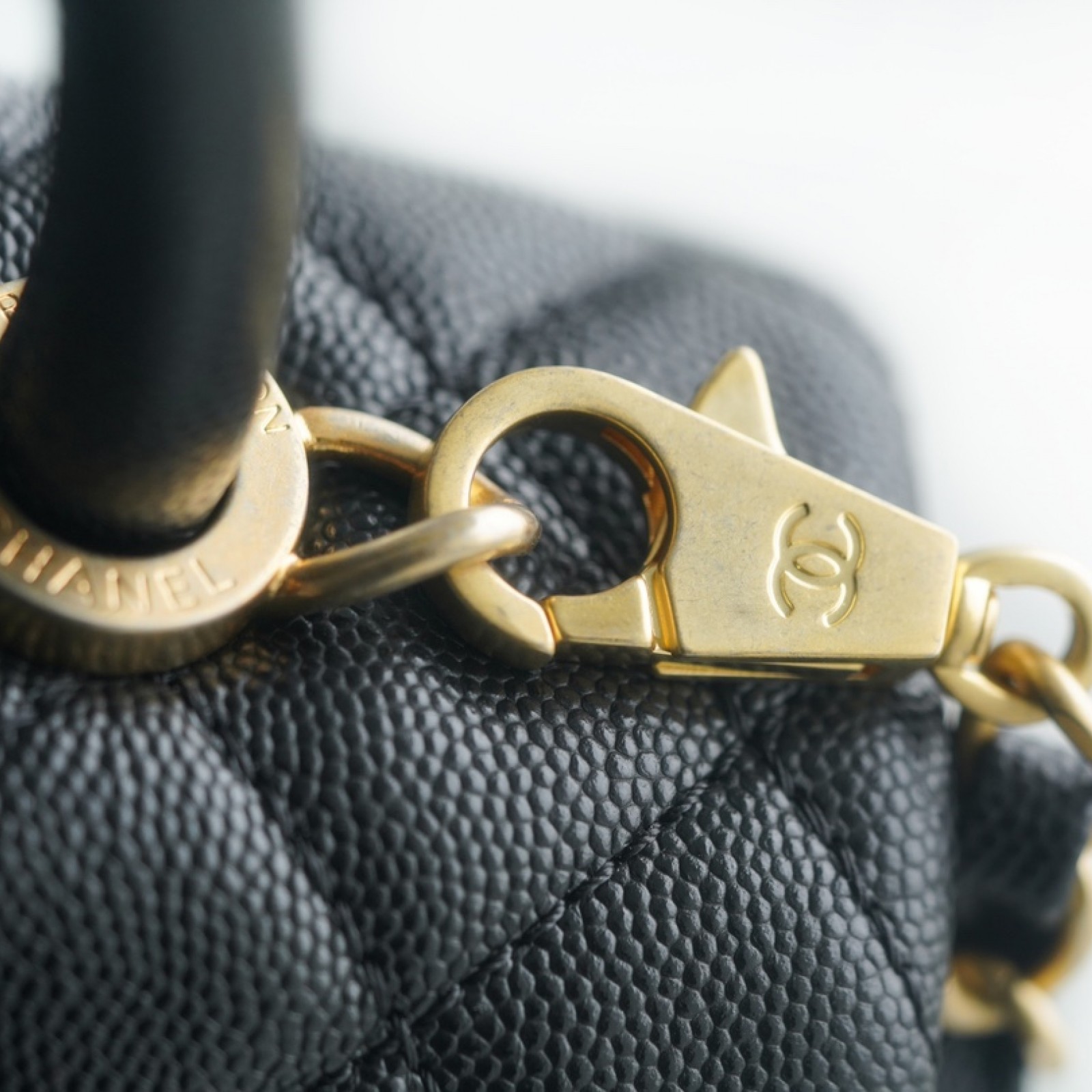 CHANEL MEDIUM HANDLE FLAP BAG 