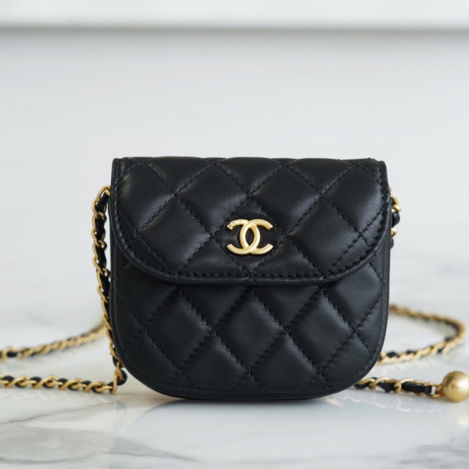 CHANEL PEARL CRUSH WAIST BAG