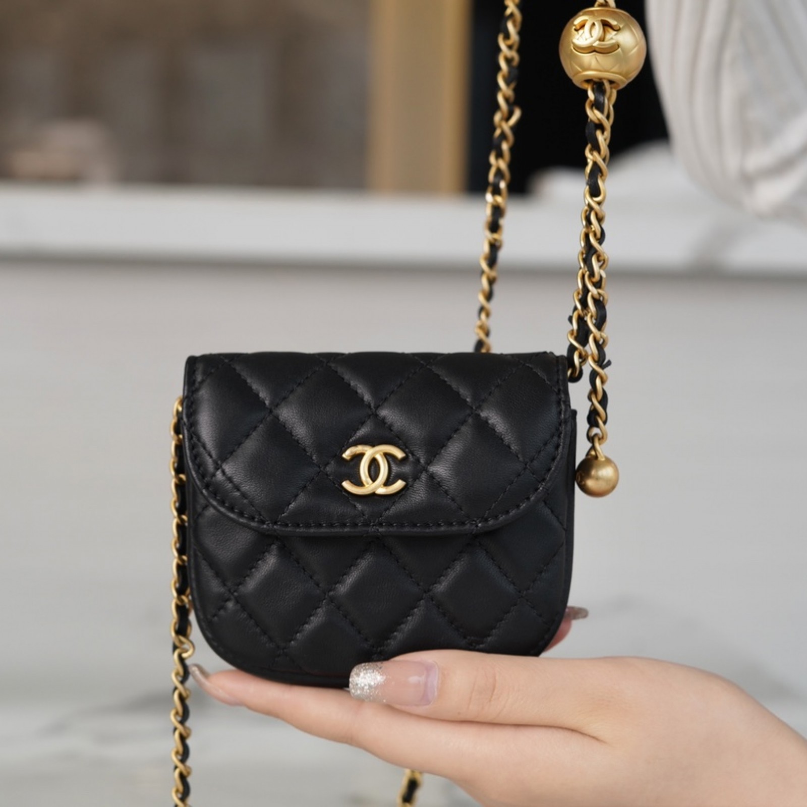 CHANEL PEARL CRUSH WAIST BAG