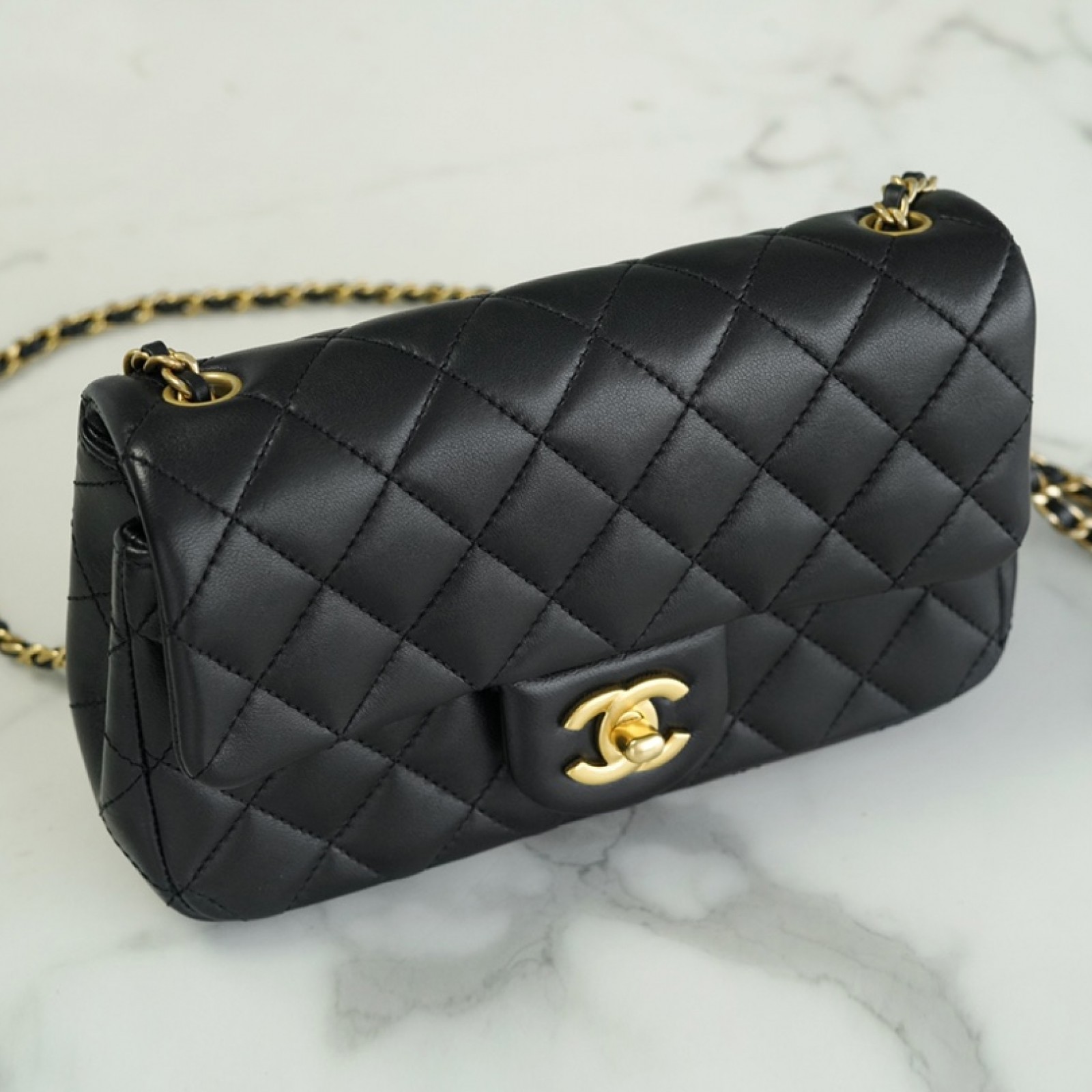 CHANEL PEARL CRUSH MINI FLAP BAG