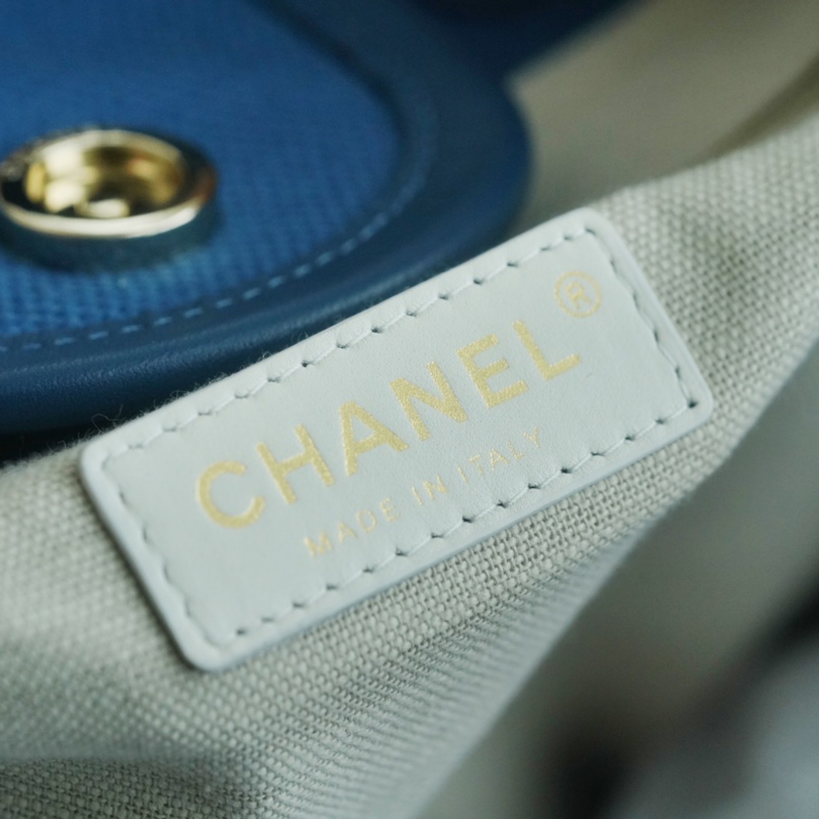 CHANEL MEDIUM DEAUVILLE TOTE BAG