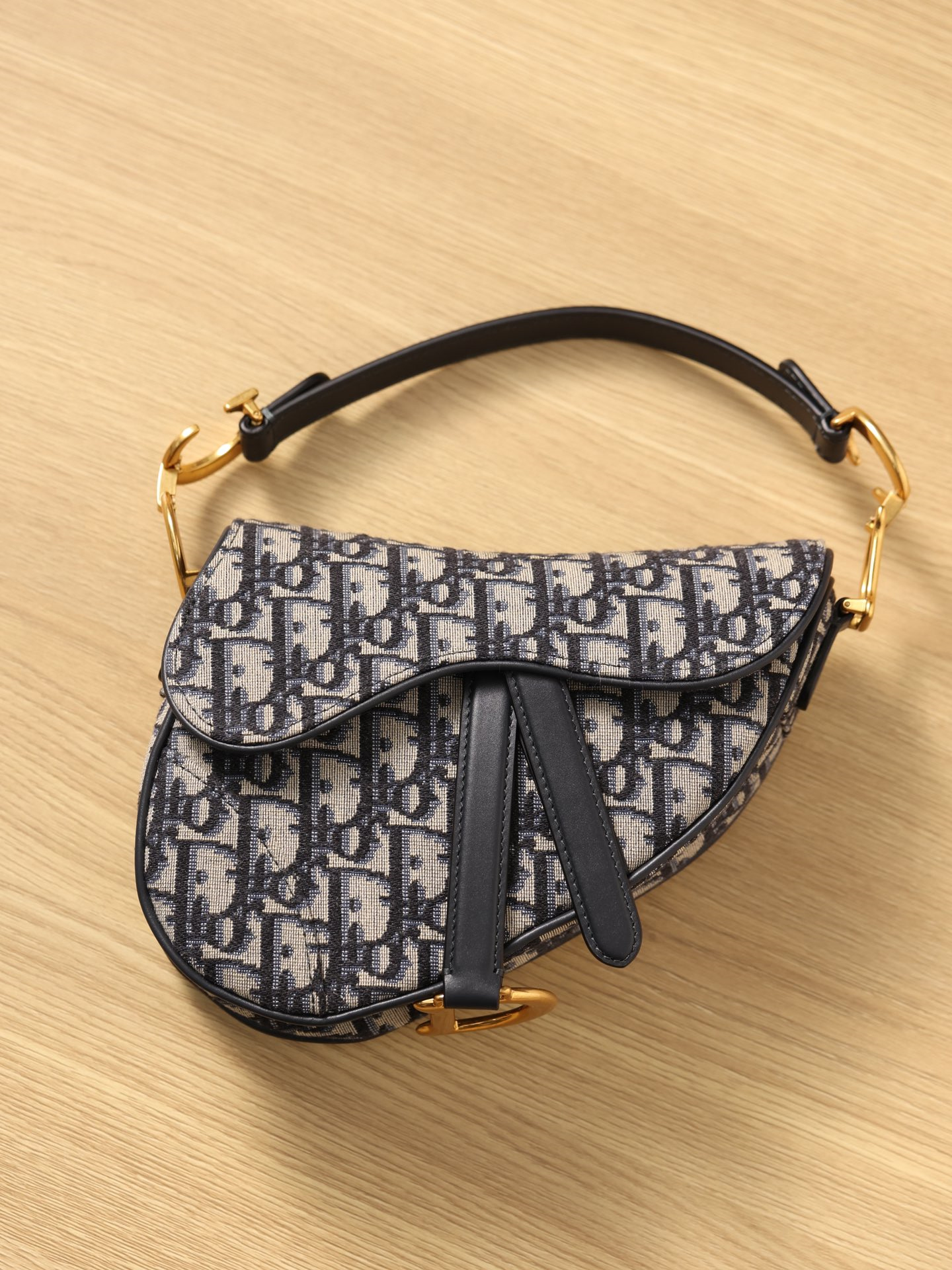 MINI SADDLE BAG WITH STRAP