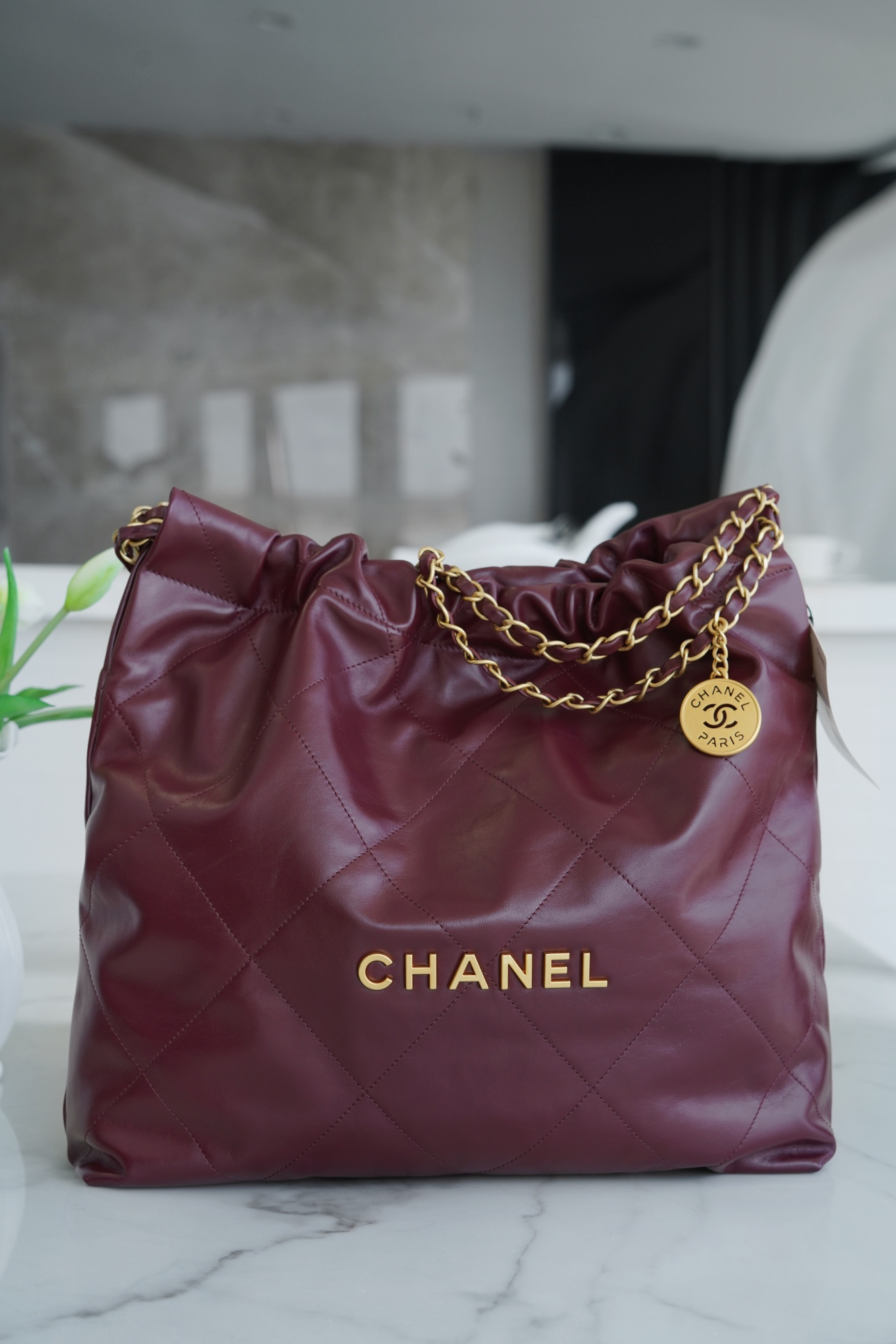 CHANEL 22 MEDIUM BAG 