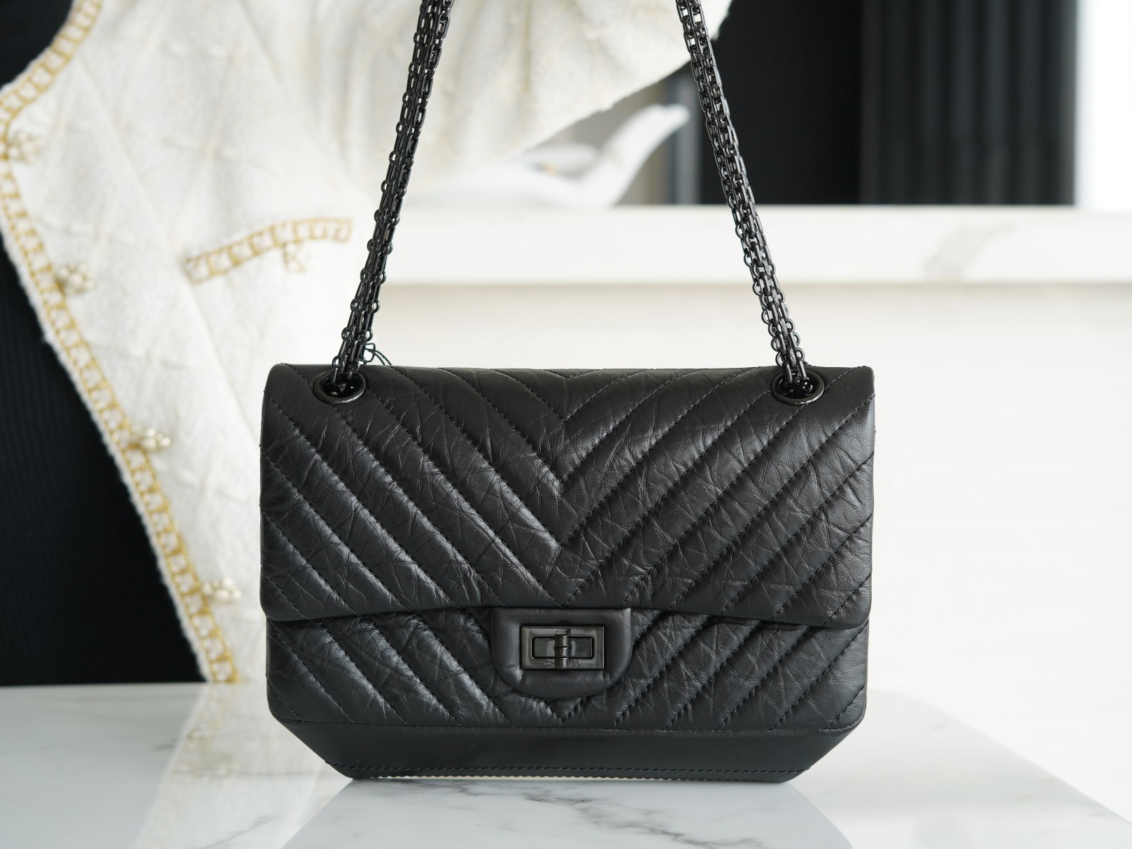 CHANEL 2.55 REISSUE 225 FLAP BAG