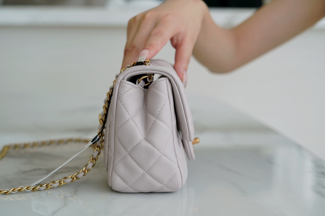 CHANEL PEARL CRUSH MINI FLAP BAG