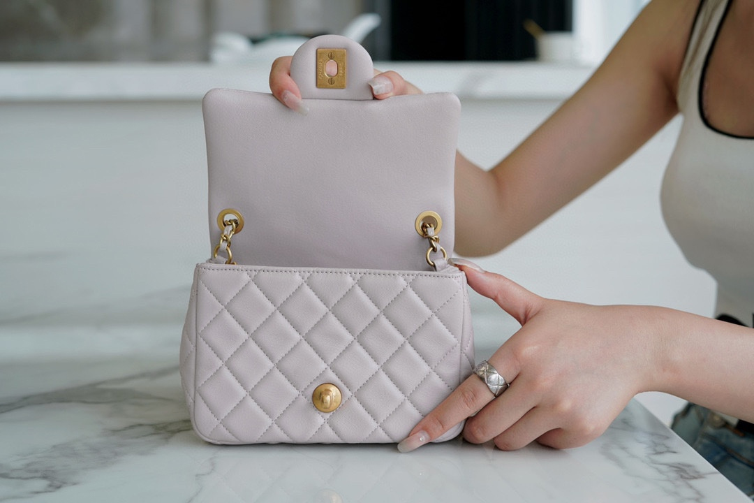 CHANEL PEARL CRUSH MINI FLAP BAG