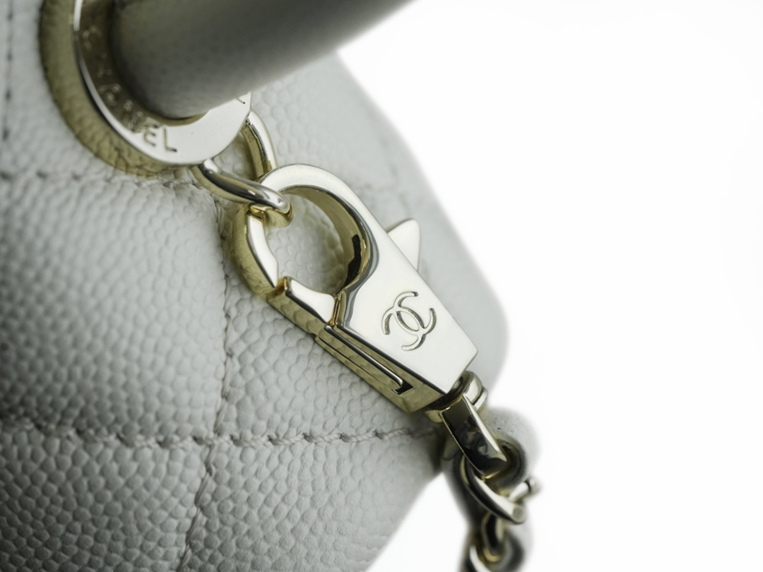 CHANEL SMALL  HANDLE FLAP BAG