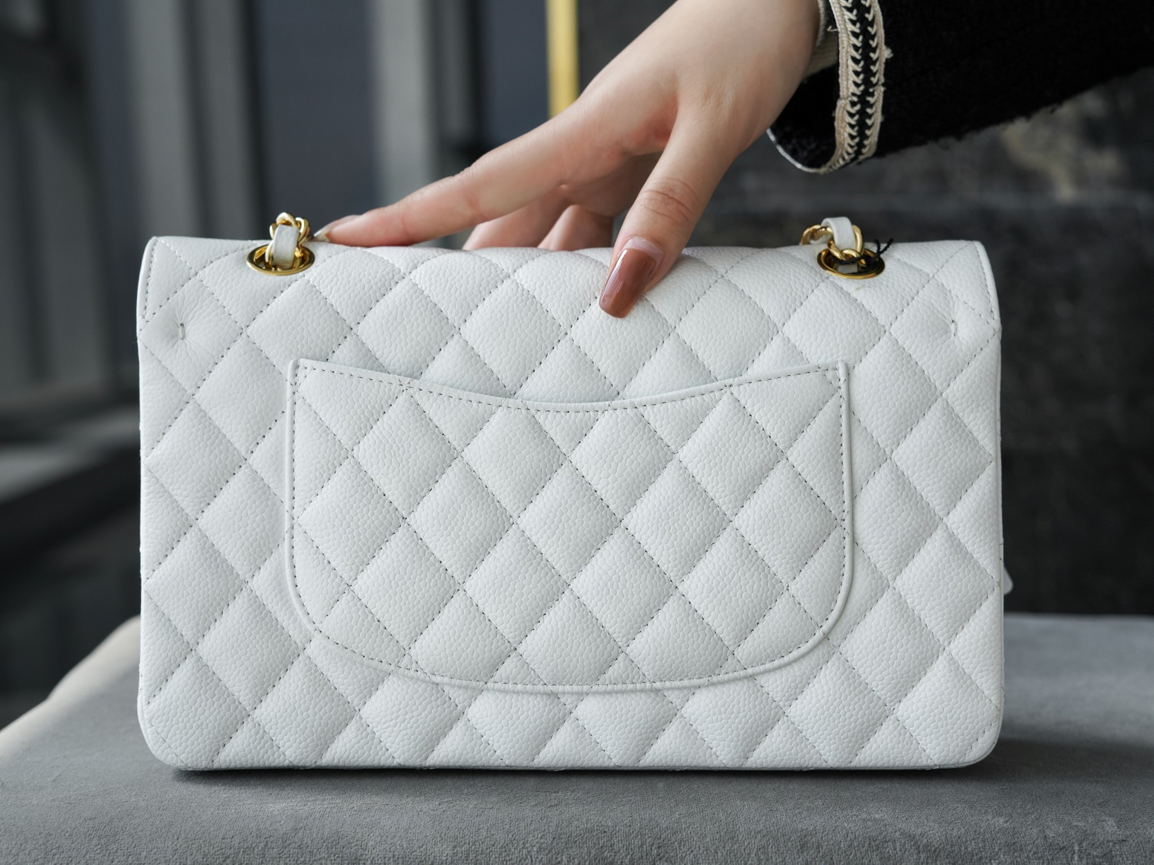 CHANEL MEDIUM DOUBLE FLAP BAG