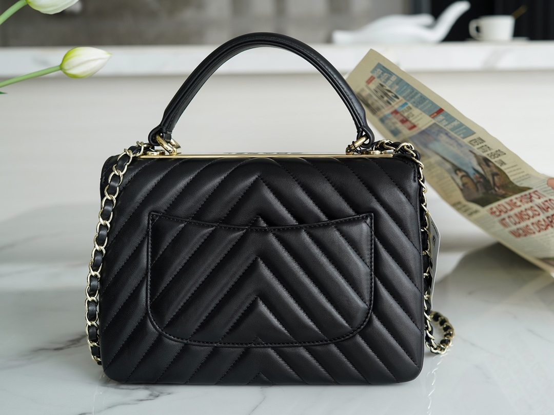 CHANEL SMALL  HANDLE FLAP BAG