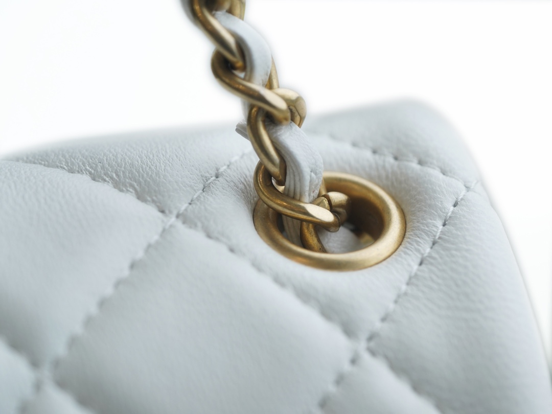 CHANEL PEARL CRUSH MINI FLAP BAG