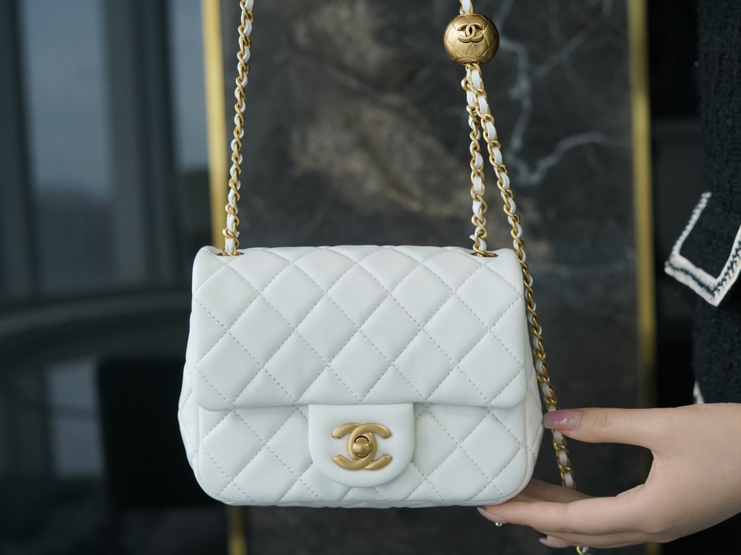 CHANEL PEARL CRUSH MINI FLAP BAG