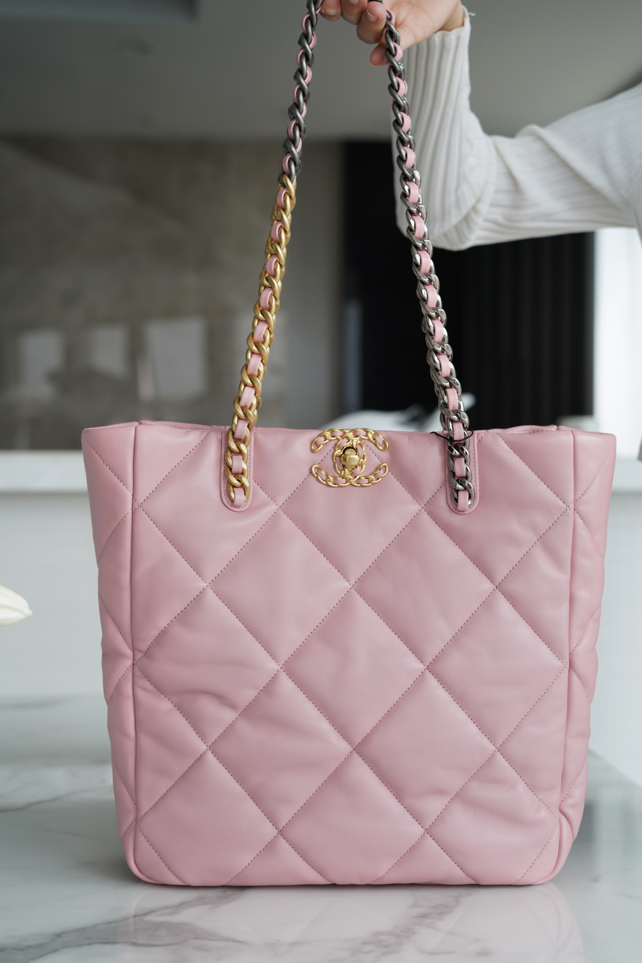 CHANEL 19 EAST WEST SHOPPING BAG