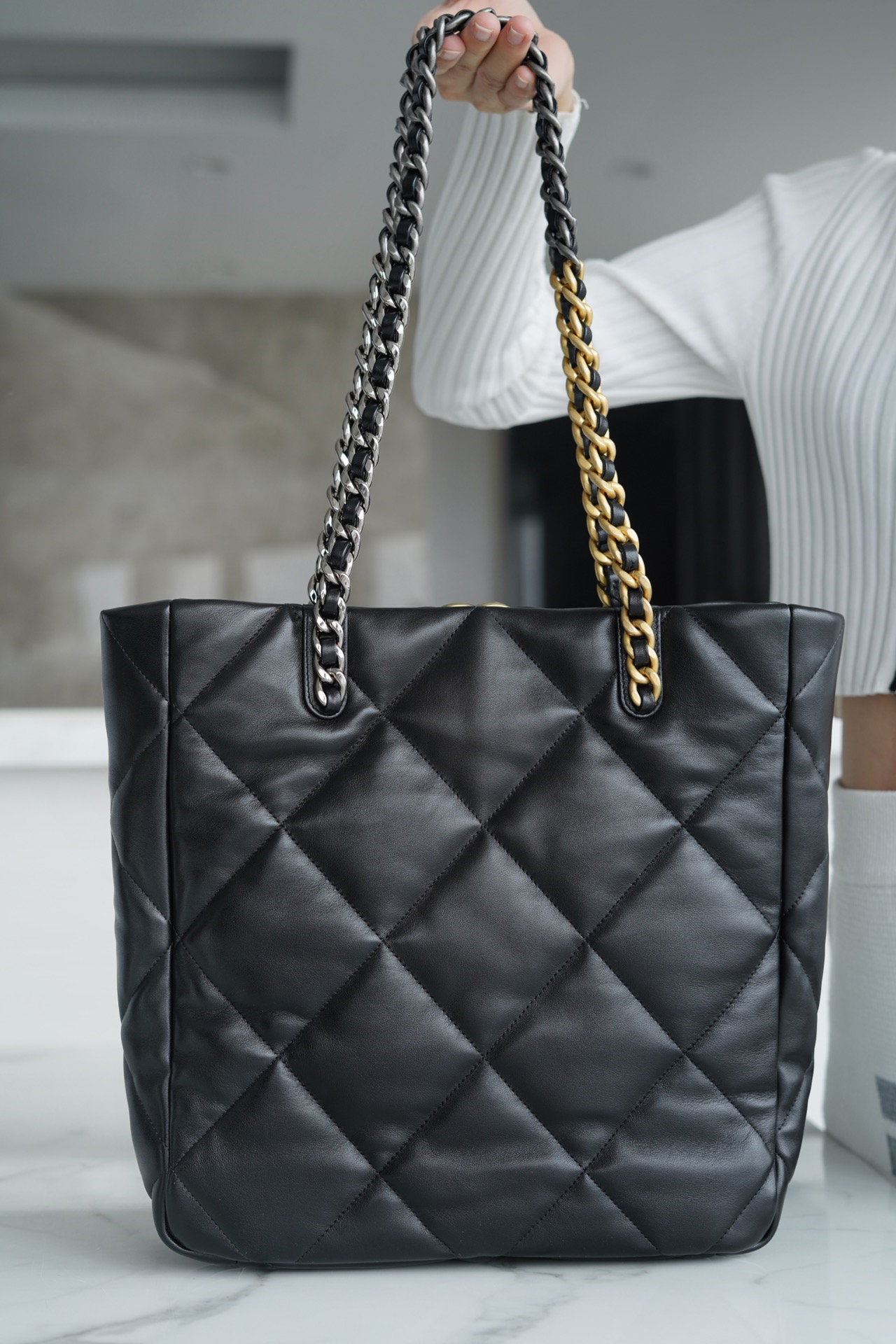 CHANEL 19 EAST WEST SHOPPING BAG