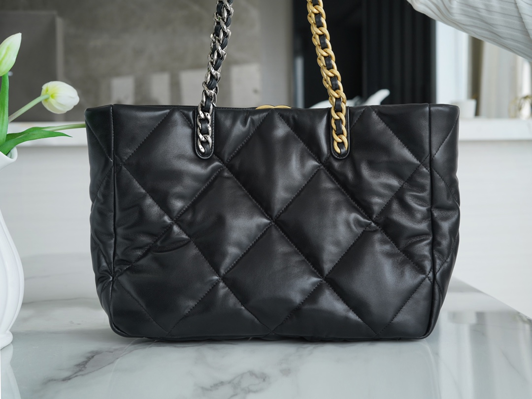 CHANEL 19 EAST WEST SHOPPING BAG