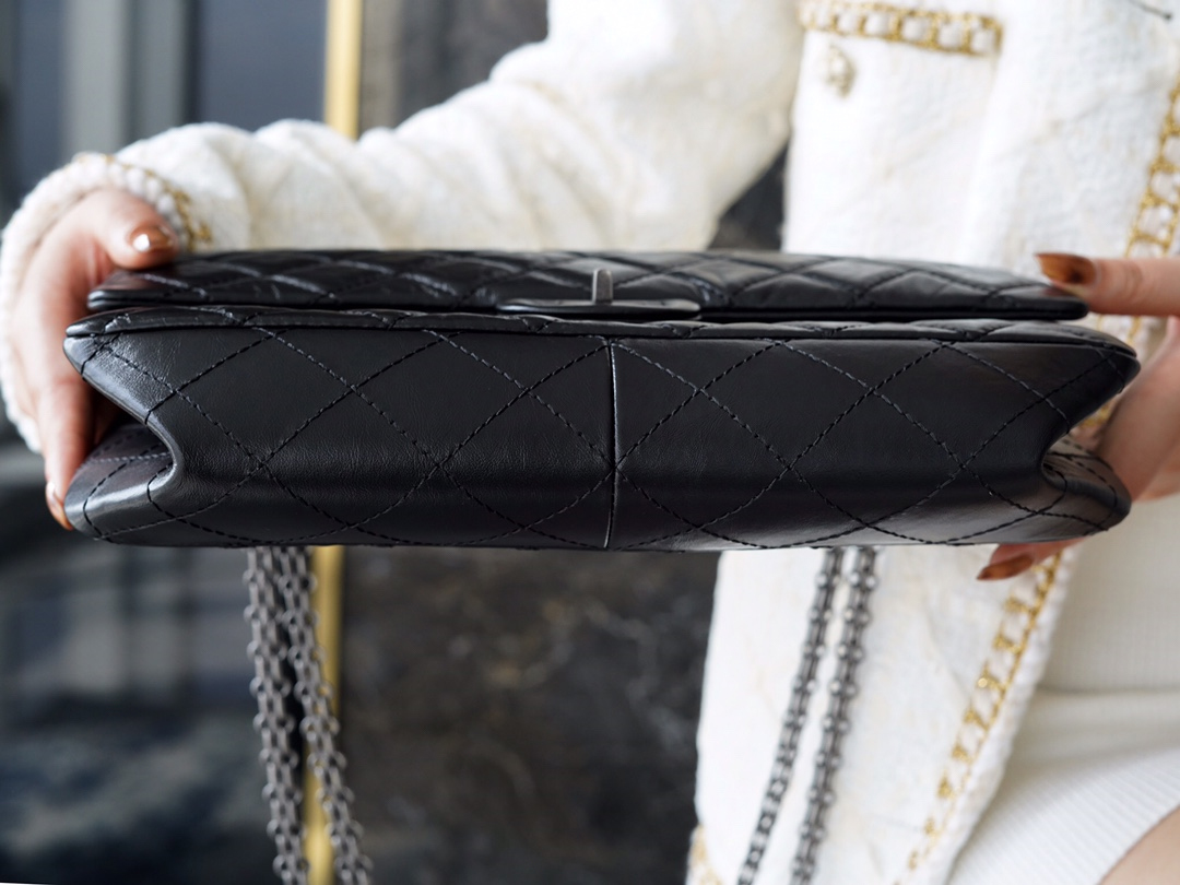 CHANEL 2.55 LARGE FLAP BAG