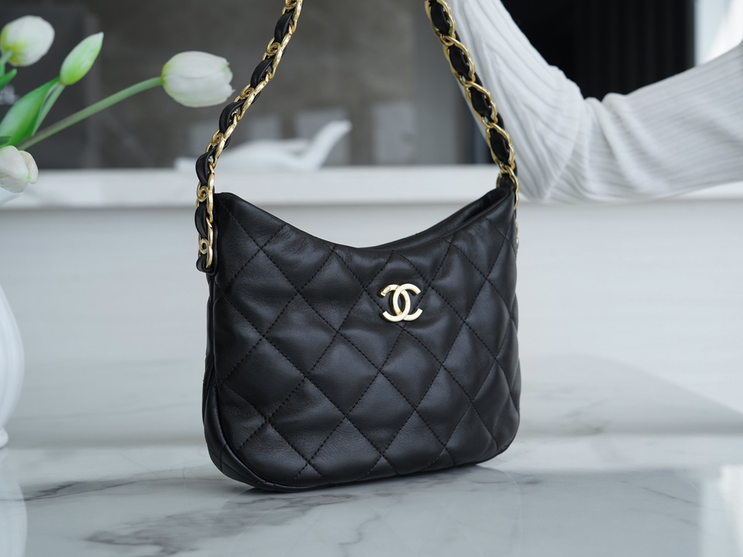 CHANEL LINKS HOBO BAG