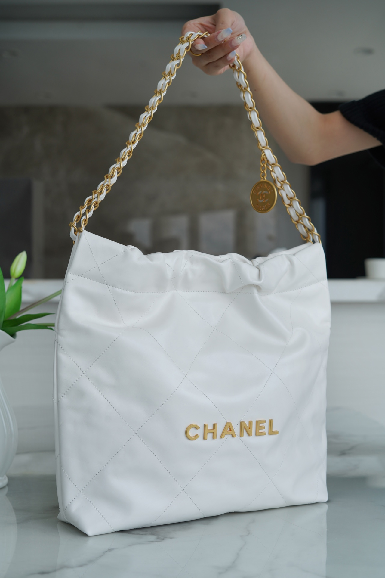 CHANEL 22 SMALL BAG