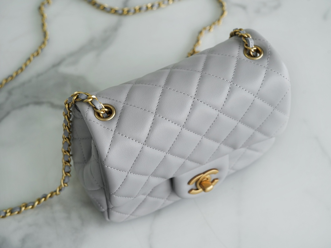 CHANEL PEARL CRUSH MINI FLAP BAG