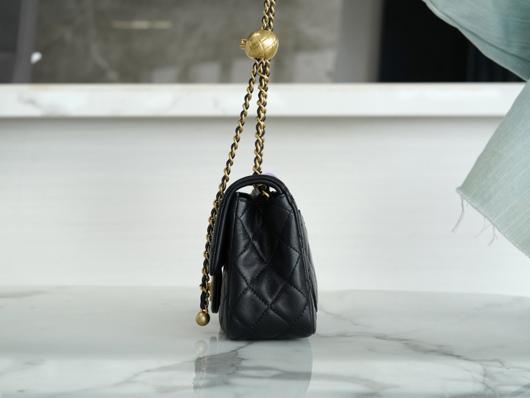 CHANEL PEARL CRUSH MINI FLAP BAG