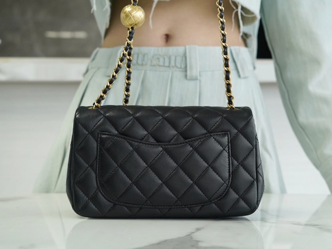 CHANEL PEARL CRUSH MINI FLAP BAG