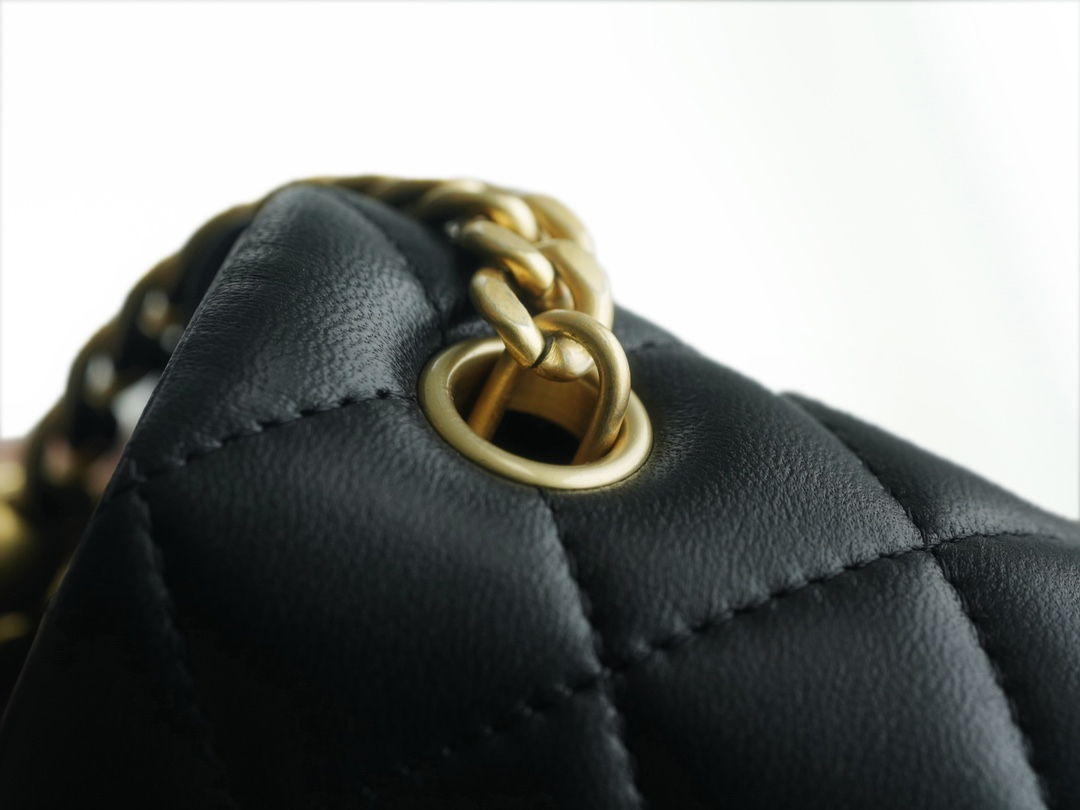 CHANEL CAMELLIA MINI FLAP BAG