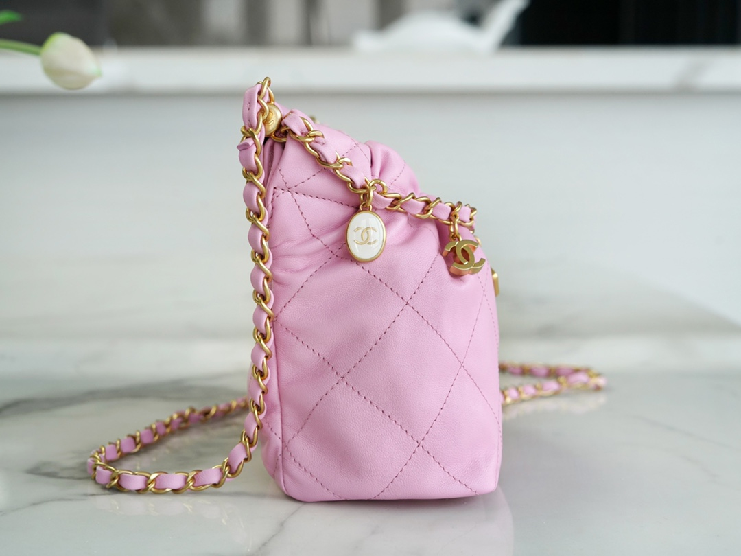 CHANEL MINI BUCKET BAG 